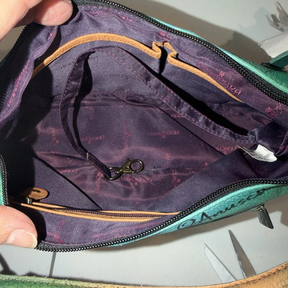Anuschka Leather Hobo Tropical Bliss‎ Hand Painted Purse Brass Hardware Birds